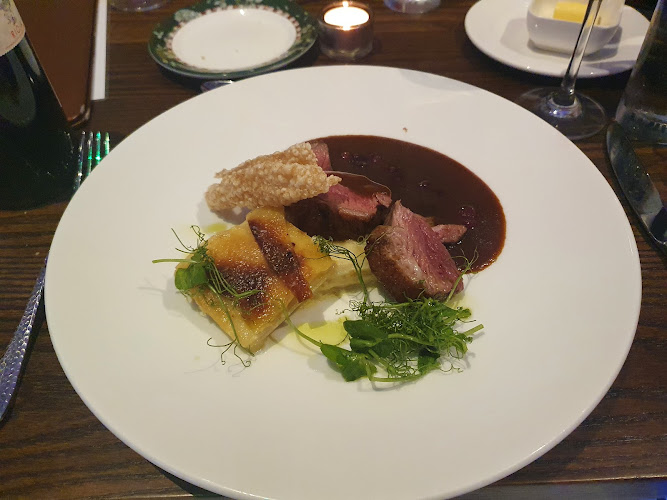 Restaurant at Orestone Manor — Torquay