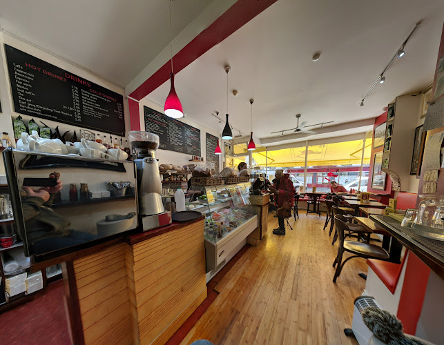 Richard's Cafe