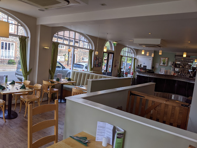 River Green Restaurant