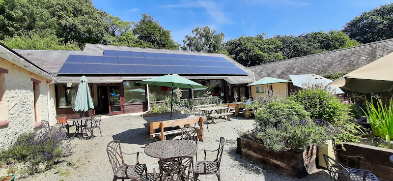 Riverbank Cafe and Farm Shop