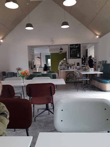 Robinswood Hill Café & Visitor Centre