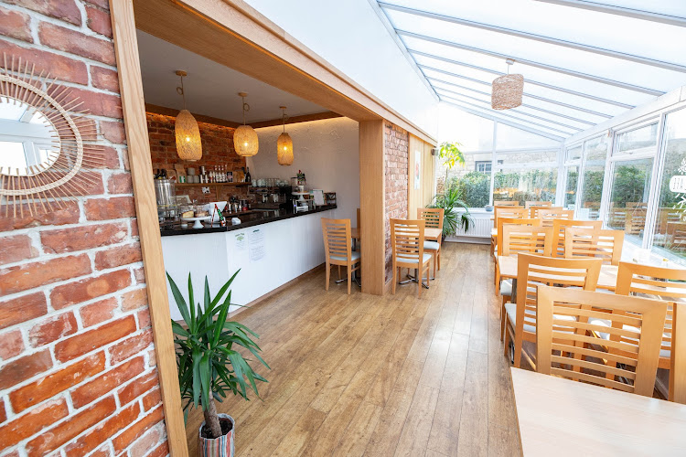 Roots Cafe Abergele