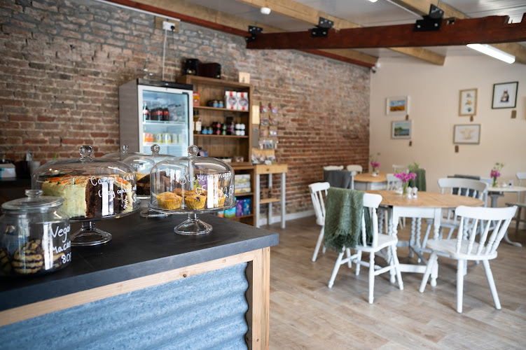 Round Chimneys Farm, Cafe & Shop — Sherborne