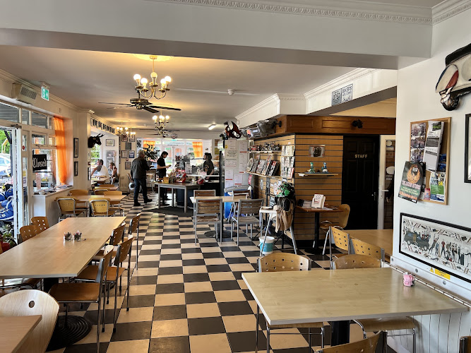 Route 1066 Cafe — Robertsbridge