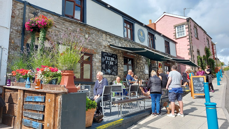 Royal Oak Inn