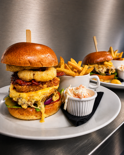 Rudy's cafe bar & grill
