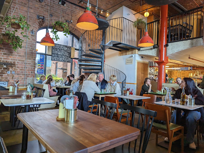 Rudy's Pizza Napoletana - Albert Dock — Liverpool