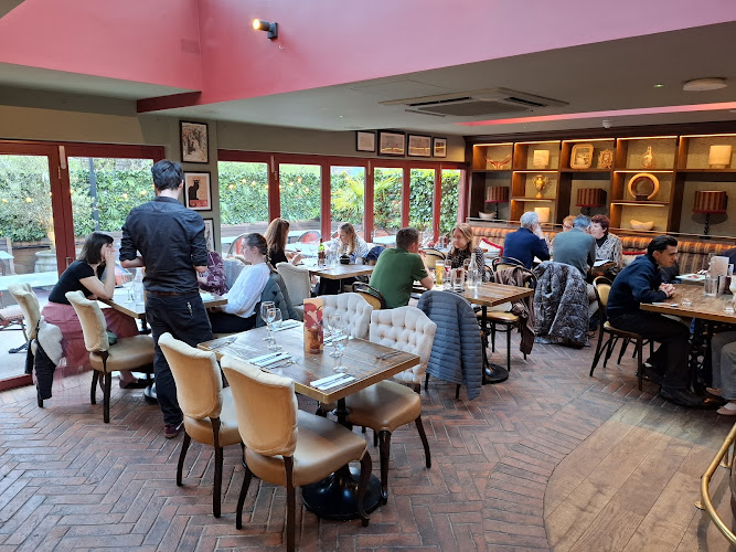 Rustique Restaurant