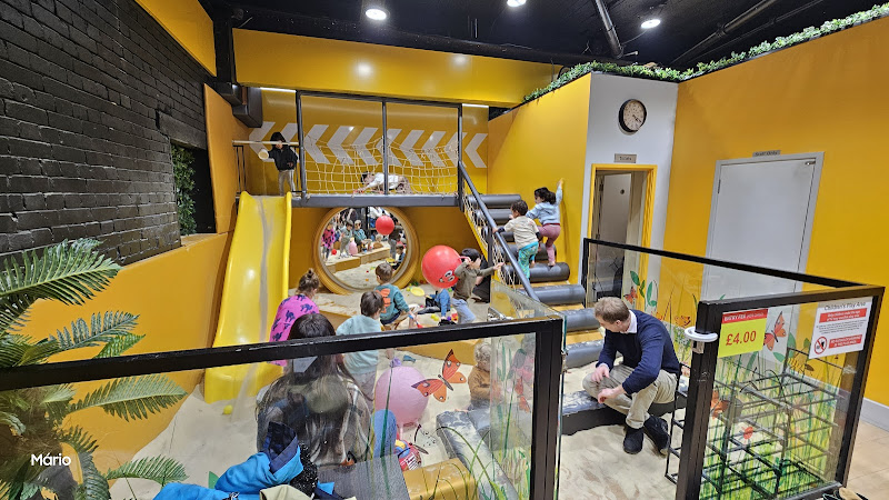 Sandscape Kids Play and Cafe — London