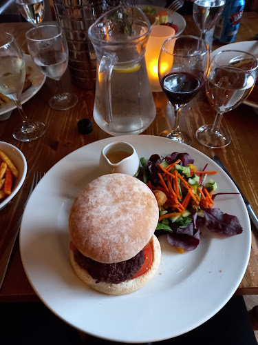 Scott's Bistro