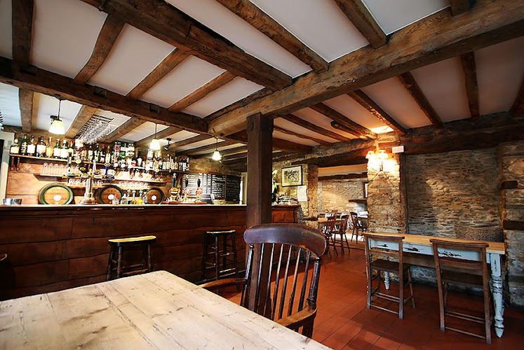 Shilton Rose & Crown