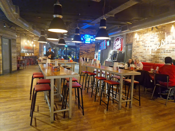 Slim Chickens — London