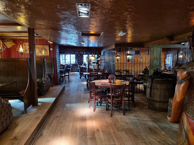 Smith & Western | Boxhill