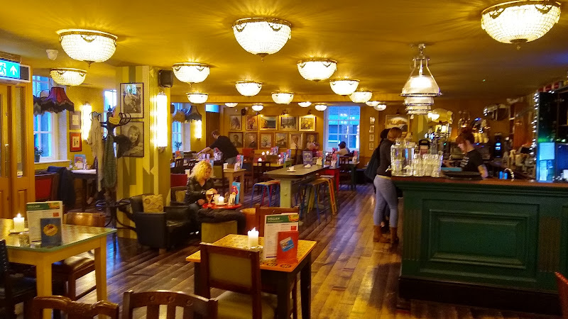 Sorbo Lounge — Chesterfield