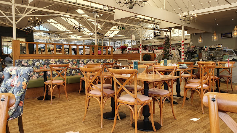 Squires Garden Centre