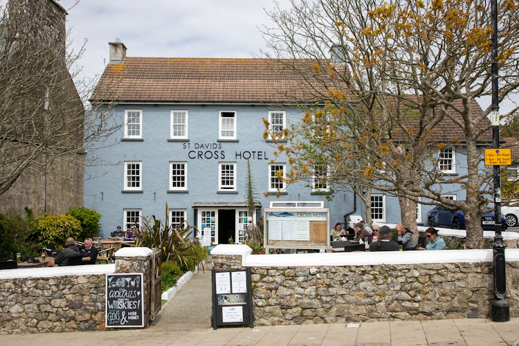 St. Davids Cross Hotel