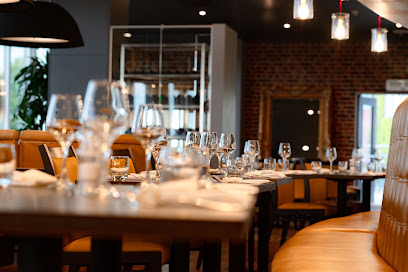 Stables Bar & Grill Restaurant @ Crowne Plaza Chester