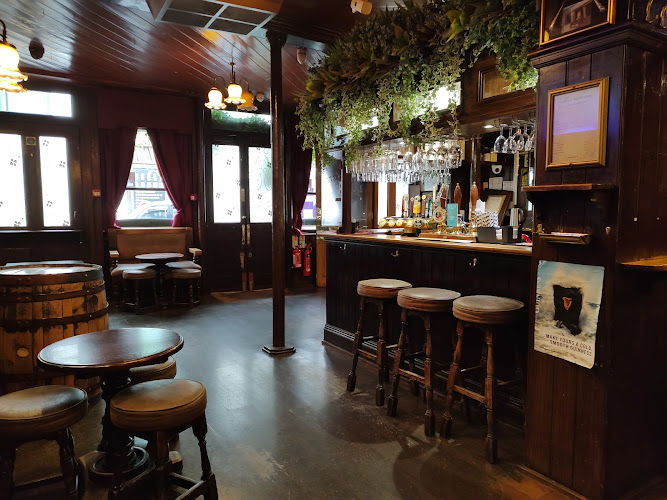 Star & Garter