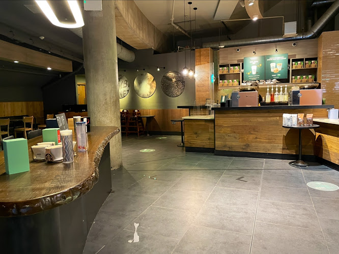 Starbucks Coffee — Liverpool