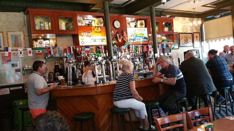 Station Bar