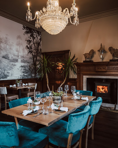 Stone & Ivy Restaurant