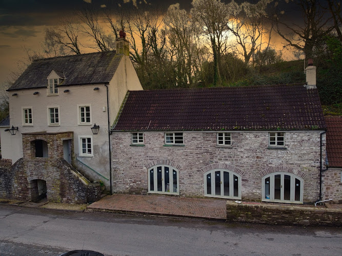 Swan House Tea Room — Lydney