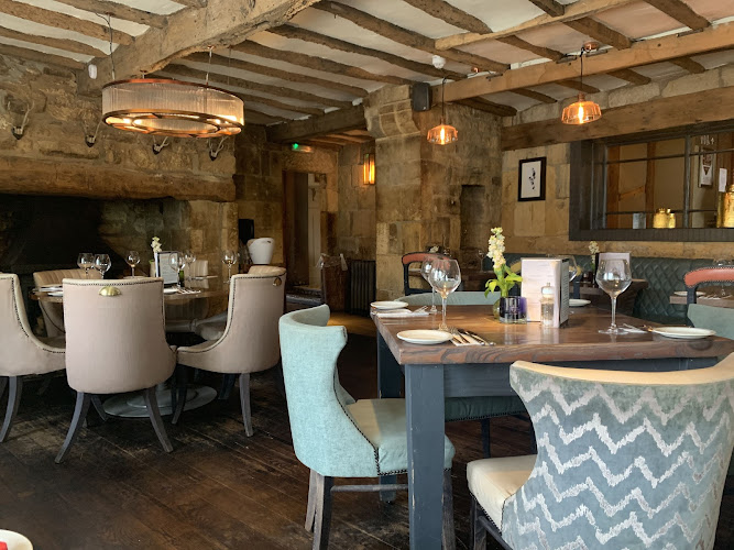 Swan Inn Broadway