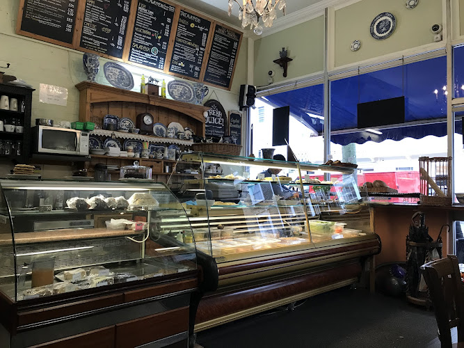 Tachbrook Bakery, Patisserie & Coffee Shop.
