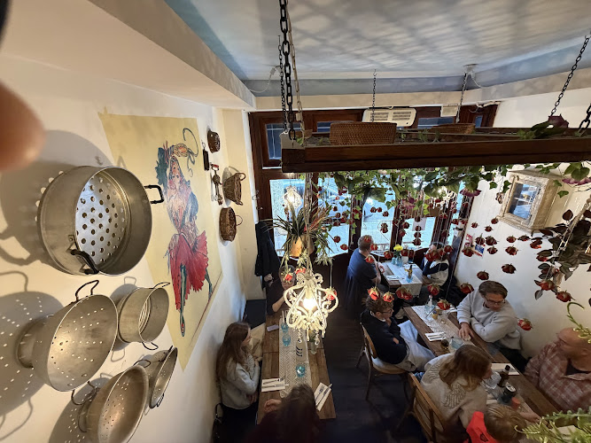 Tarantella — Chiswick