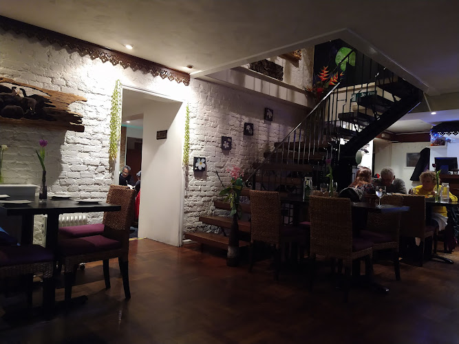 Thai Sarocha — Salisbury