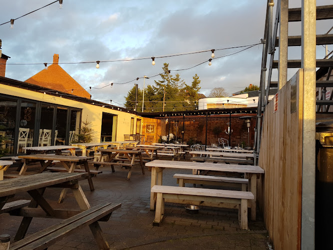 The Anchor Pub & Kitchen — Worcester