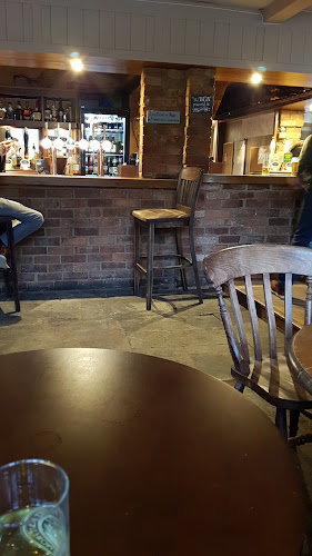 The Avon Bar & Restaurant