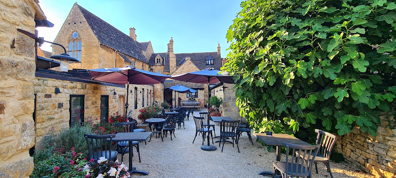 The Bantam Tea Rooms & Guest House