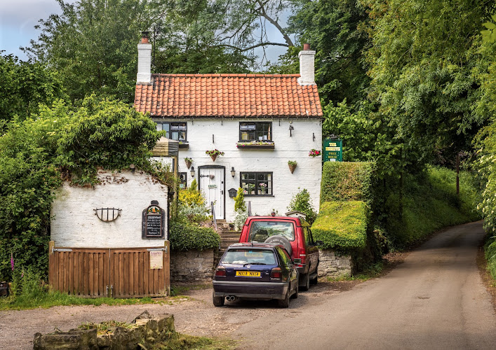 The Beehive Inn — Newark