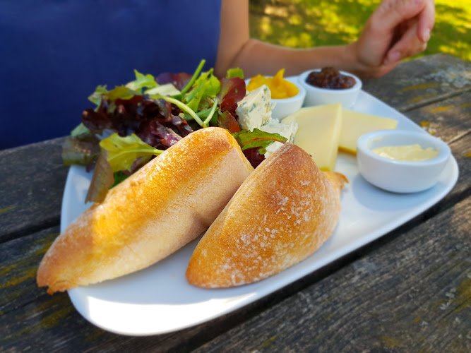 The Bell Inn — Broadway