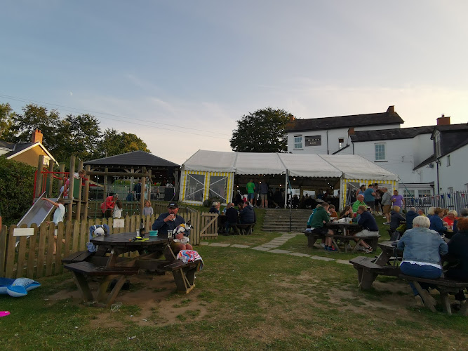 The Black Lion - New Quay, West Wales