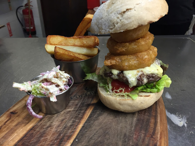 The Blacksmiths Arms 1010 Restaurant — Billingshurst