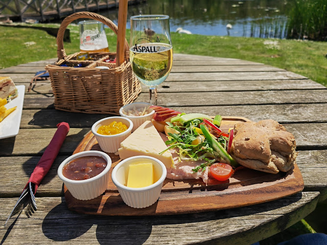 The Boathouse | Restaurant | Wedding Venue | Pub | Accommodation — Great Yarmouth