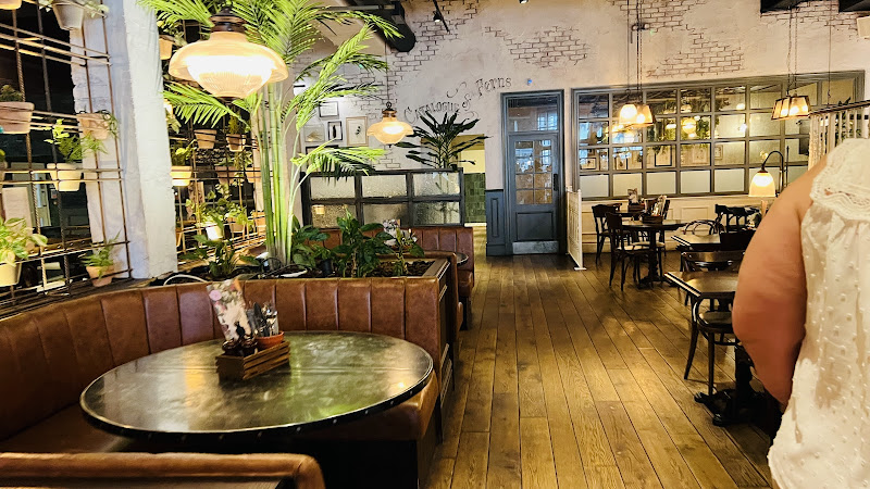 The Botanist Cheltenham
