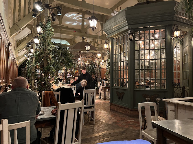 The Botanist Sheffield — Sheffield