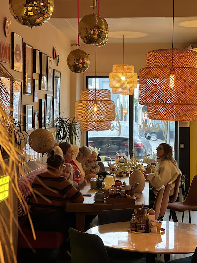 The Brentwood Kitchen