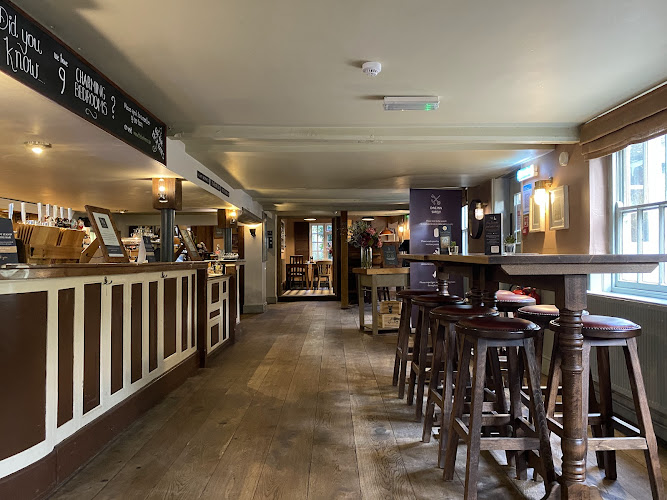 The Bunk Inn Pub with Rooms — Thatcham