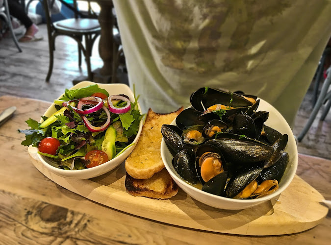 The Captains Table — Woolacombe