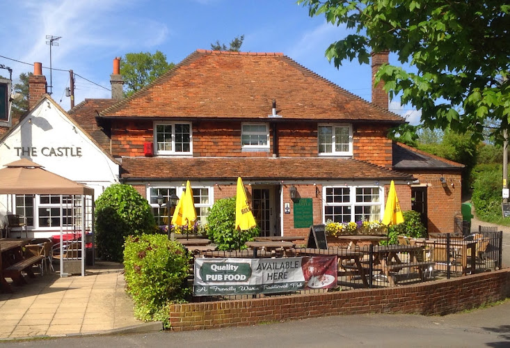 The Castle Cold Ash — Thatcham