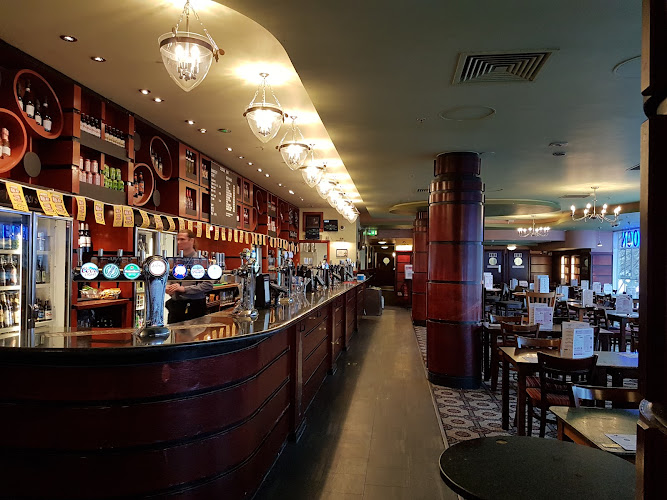 The Central Bar - JD Wetherspoon