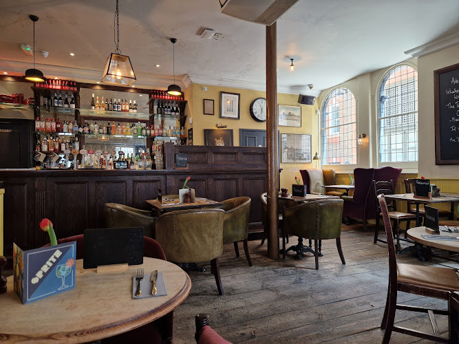 The Clarence — London