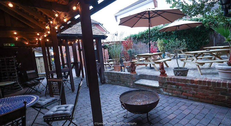 The Coach & Horses
