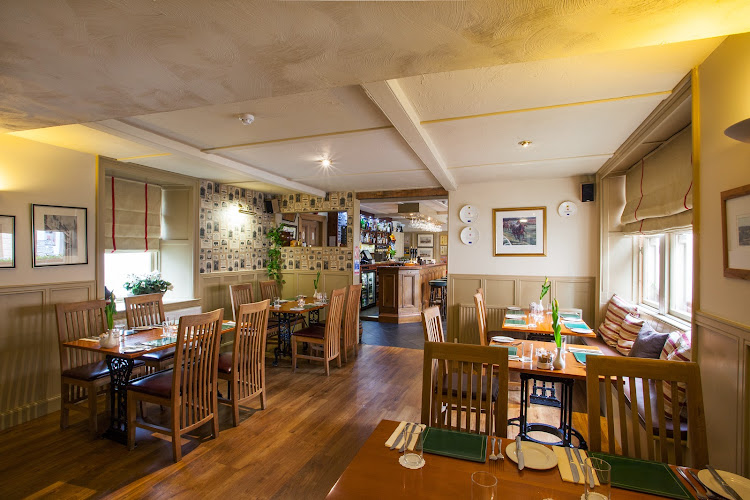 The Cobbles - Freehouse & Dining