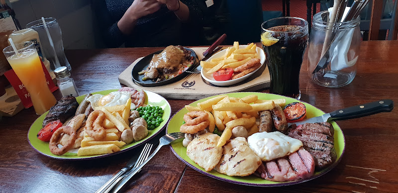 The Copper Pot
