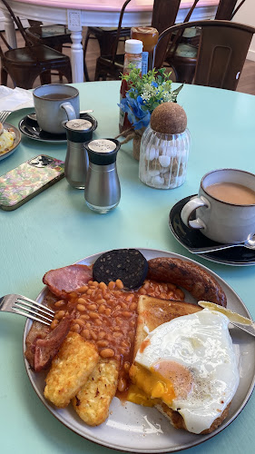 The Cow Shed Cafe — Alton